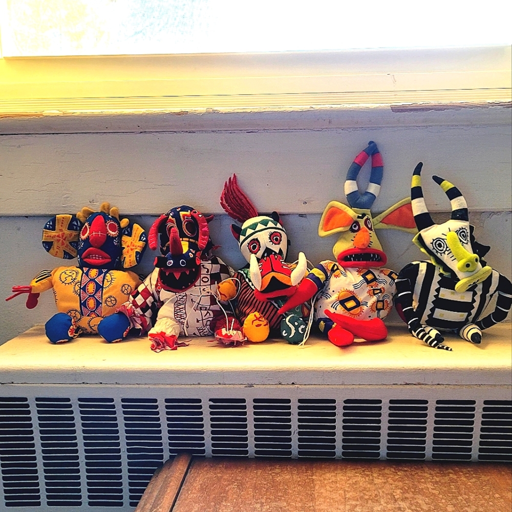 Disney's The Lion King Broadway Musical Complete Trickster Set!